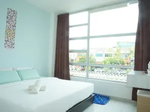 Biz Hotel - Vue de la chambre