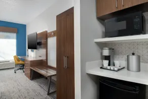 Holiday Inn Express Hotel & Suites Bentonville by IHG - Værelse
