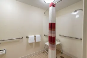 Red Roof Inn Mt Laurel - Badezimmer