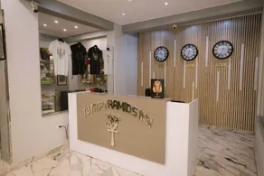 Tuya pyramids INN - Réception