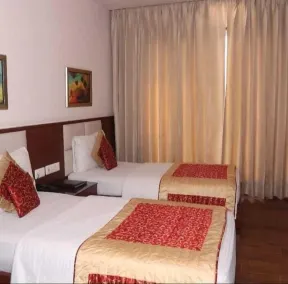 HOTEL SHHAURYA - Room