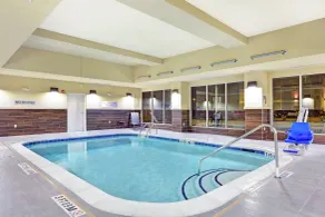 Fairfield Inn & Suites by Marriott Houston NASA/Webster - Piscine