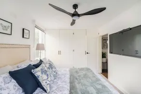 3bd 2 bthToorak Village luxurious Apartment, Relax - Rum