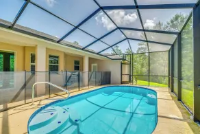 5 Mi to Weeki Wachee Springs! Poolside Retreat - Innvendig