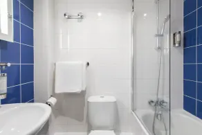 Est Hotel - Salle de bain