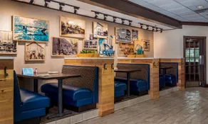 Holiday Inn & Conference Center Marshfield by IHG - Restaurante