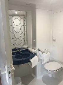 ibis budget Mantes-la-Jolie Sully - Badeværelse
