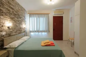 Holiday Rooms - Zimmer