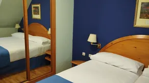 Hotel Covaleda Soria - Room
