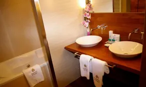 Hospedería San Juan de la Peña - Badezimmer