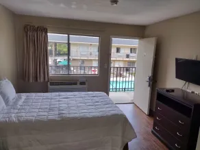Fairbridge Inn & Suites Richmond Hill - Rom