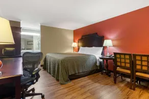 Days Inn by Wyndham Hinesville Near Fort Stewart - Chambre