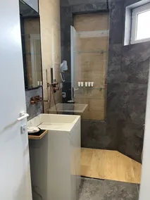 Hotel PortSide GF - Badezimmer