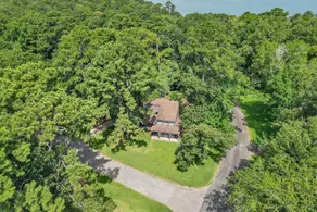 Coldspring Cottage < 1 Mi to Lake Livingston! - Interior