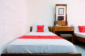 RedDoorz Syariah near Kopeng Treetop Adventure - Chambre