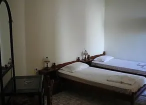 Constantinos Studios - Rom