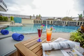 Aqua Resort Phuket - Near Beach and Chalong Pier - Piscina
