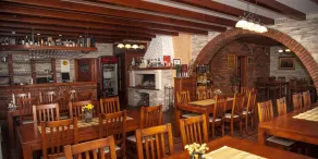 Villa Monako 2000 - Restaurante