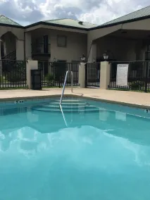 Days Inn by Wyndham Foley - North Gulf Shores - Piscine