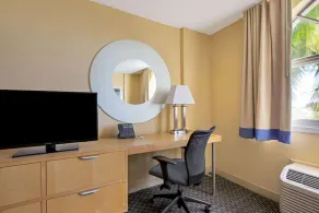 La Quinta Inn & Suites by Wyndham Sunrise - Chambre