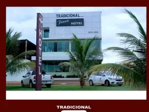 Tradicional Plaza Hotel - Parkplätze