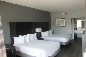 Riverfront Inn - Chambre