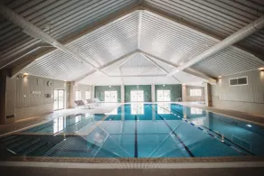 The Essex Golf & Country Club Hotel - Piscina