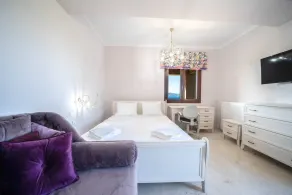 Karyo Villa,- 4bd, 3min On Foot From The Beach! - Quarto
