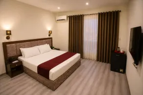 Valencia Hotel - Rum