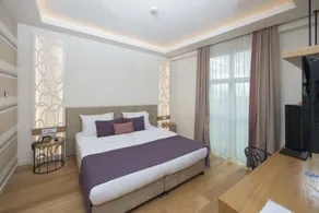 Wes Hotel - Habitación