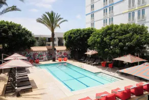 Aloft by Marriott El Segundo - Los Angeles Airport - Pool