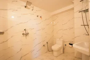 Hotel Surja - Salle de bain