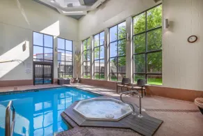 Best Western Belleville - Piscina