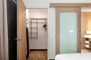 SpringHill Suites by Marriott Cape Canaveral Cocoa Beach - Chambre