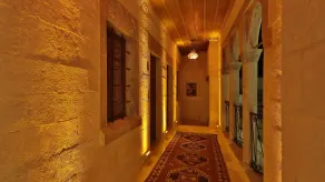 Cappadocia Cave Land Hotel - Interior entrance