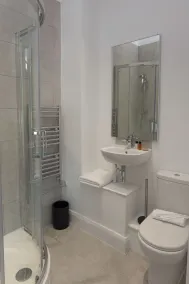 Titanic Guest Boutique Accommodation - Bathroom