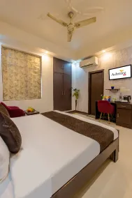 Hotel Diamond Stays Sector 51 Noida - Chambre