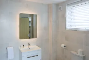 Duck Bay Hotel & Restaurant - Baño