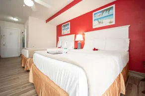 Island Sun Inn & Suites - Historic Venice & Beach Getaway - Chambre
