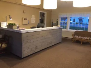 Holiday Hill Inn & Suites - Réception
