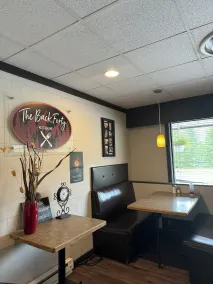 Wells Gray Inn - Restaurant