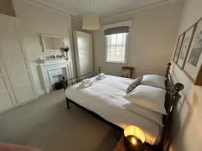 South Bay House - Room