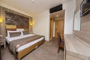 PERA ARYA Hotel - Chambre