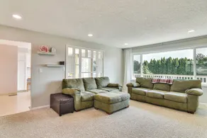 Serene Forest Grove Home w/ Deck & Stunning Views! - Interior