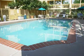 La Quinta Inn by Wyndham Denver Northglenn - Piscine