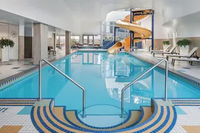 Sheraton Suites Calgary Eau Claire - Piscine