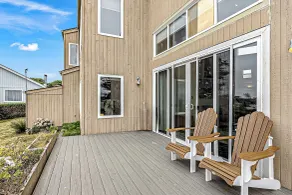 4BR Oceanfront Oasis w/ Patio, Views & Games - Innenbereich