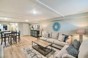 1 Mi to Seawall! Dog-Friendly Coastal Getaway - Innenbereich