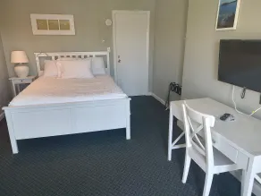 Inn on Onset Bay - Rum