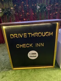 I-Inn Hotel - Recepción